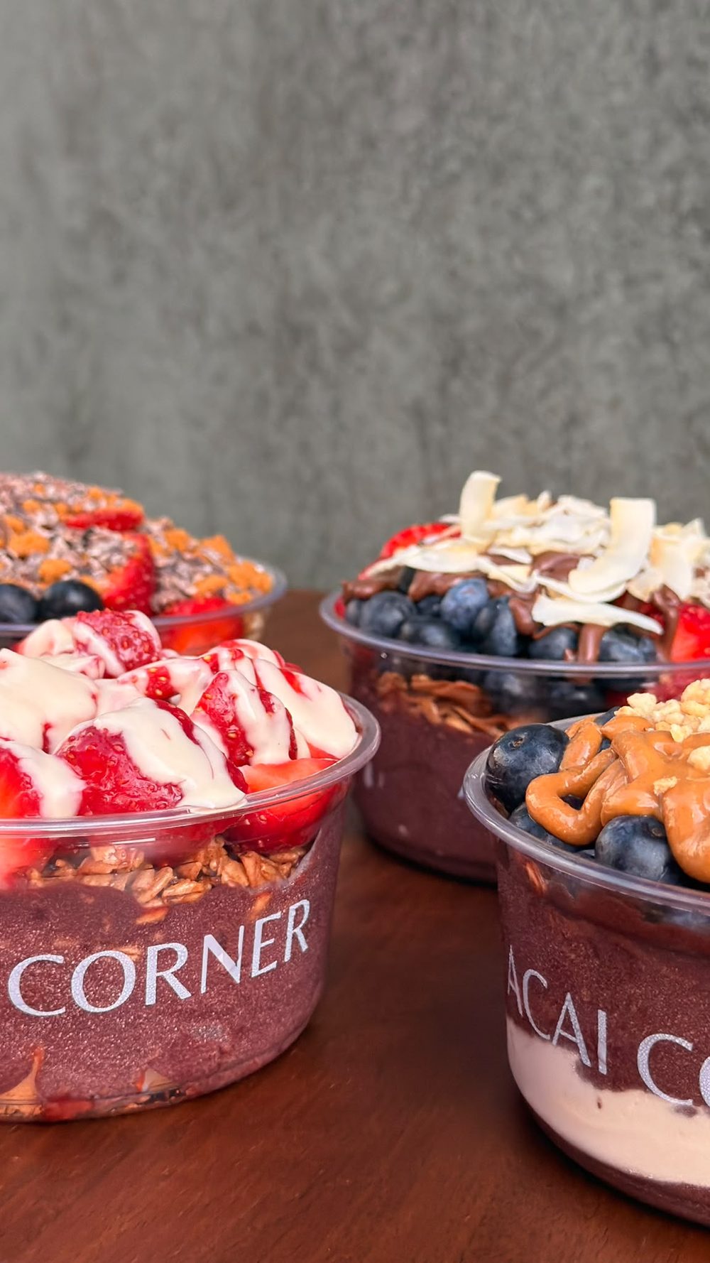 Bowls mit Toppings aus der Nähe